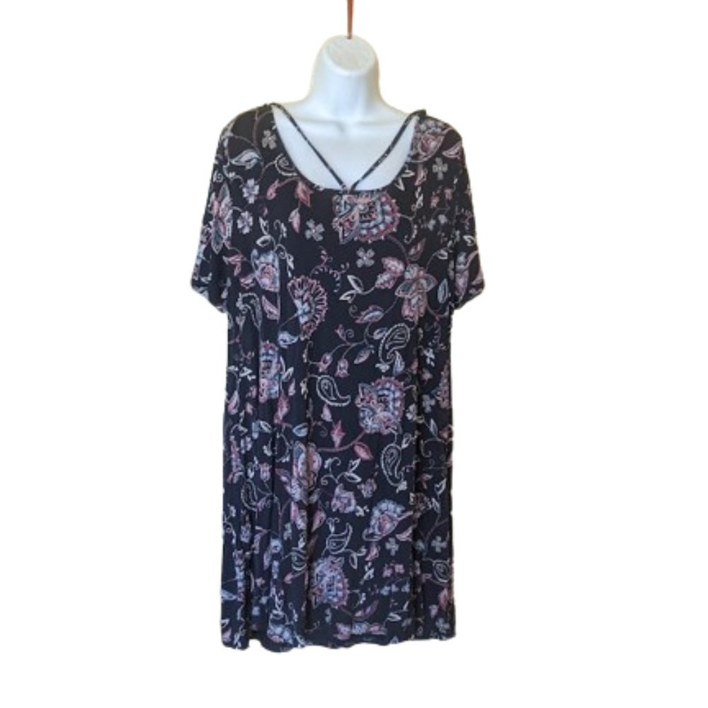 * Black Pink Floral Tunic Top Fist 1X - 2X